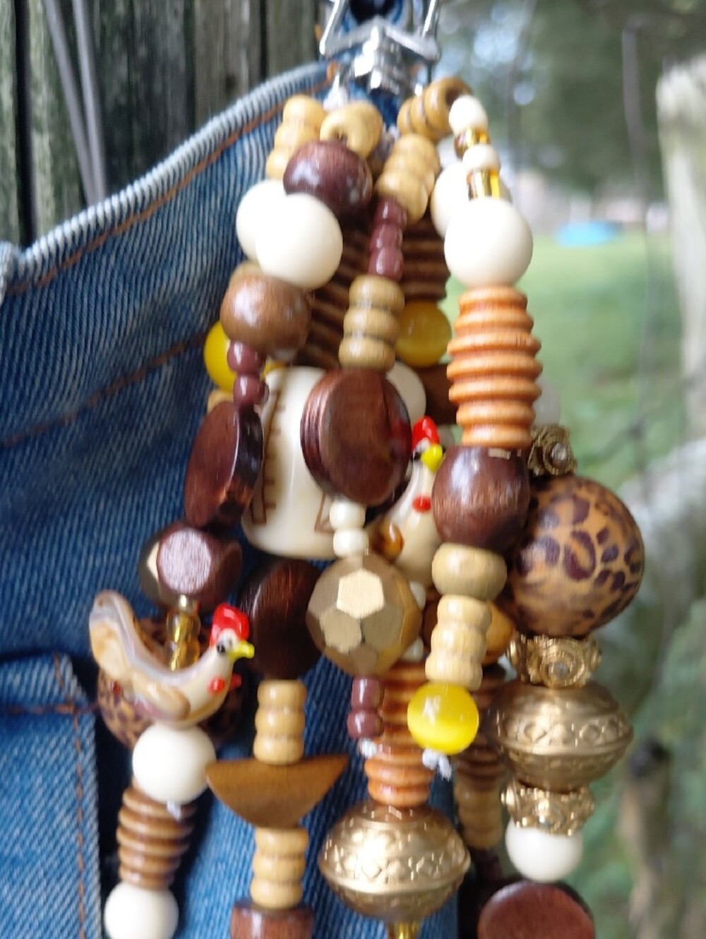 Handcrafted Chicken Keychain - Picture 4 of 6